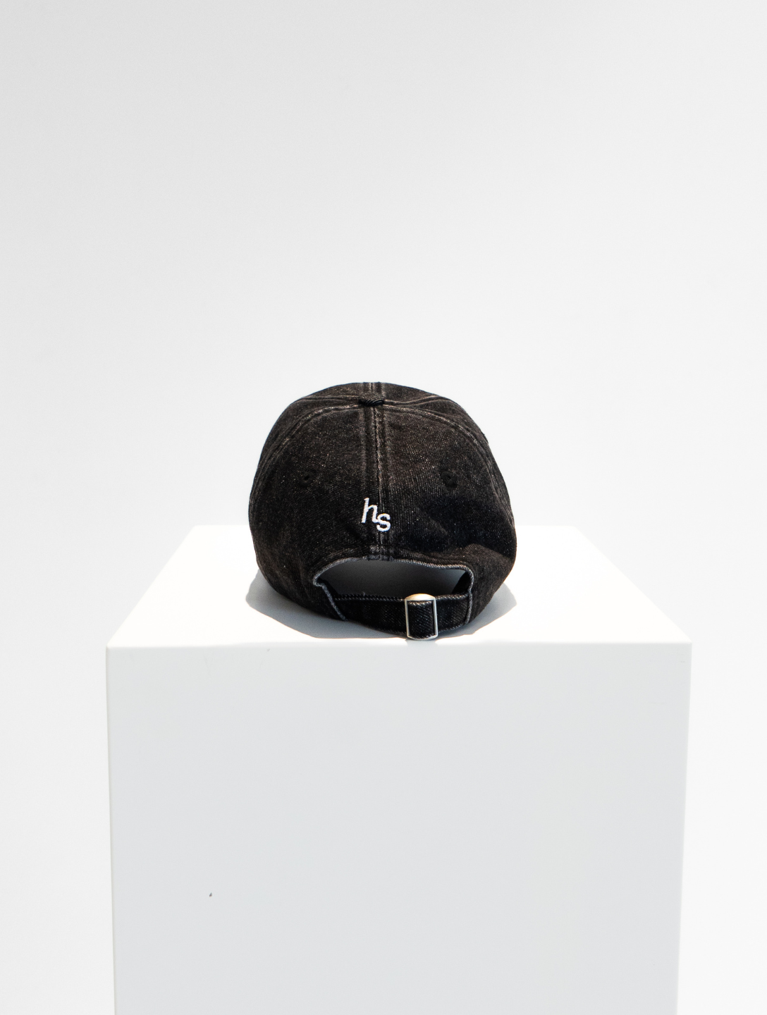 Classic Denim Cap - XYRIS