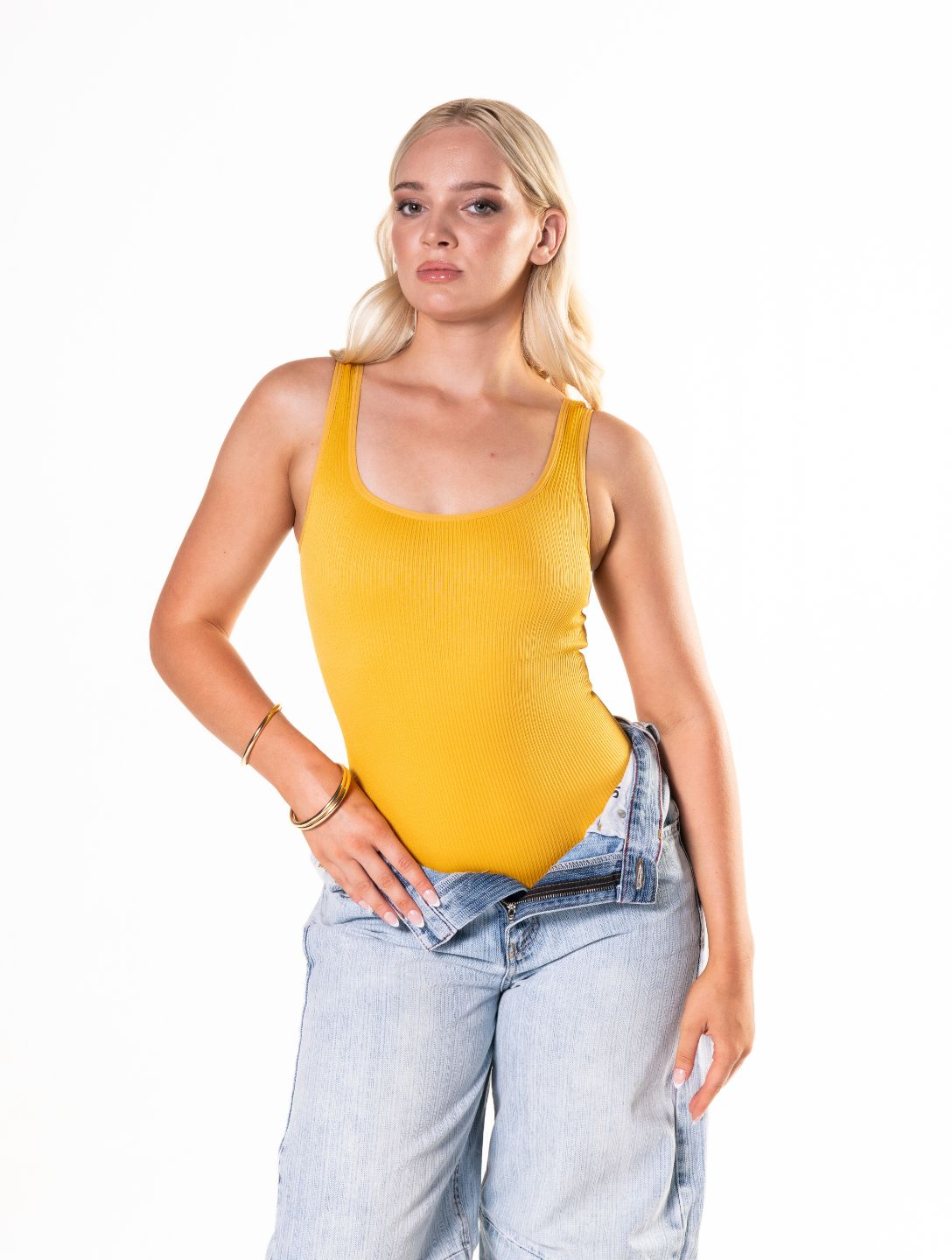 Ribbed Snatched Shapewear Bodysuit - XYRIS