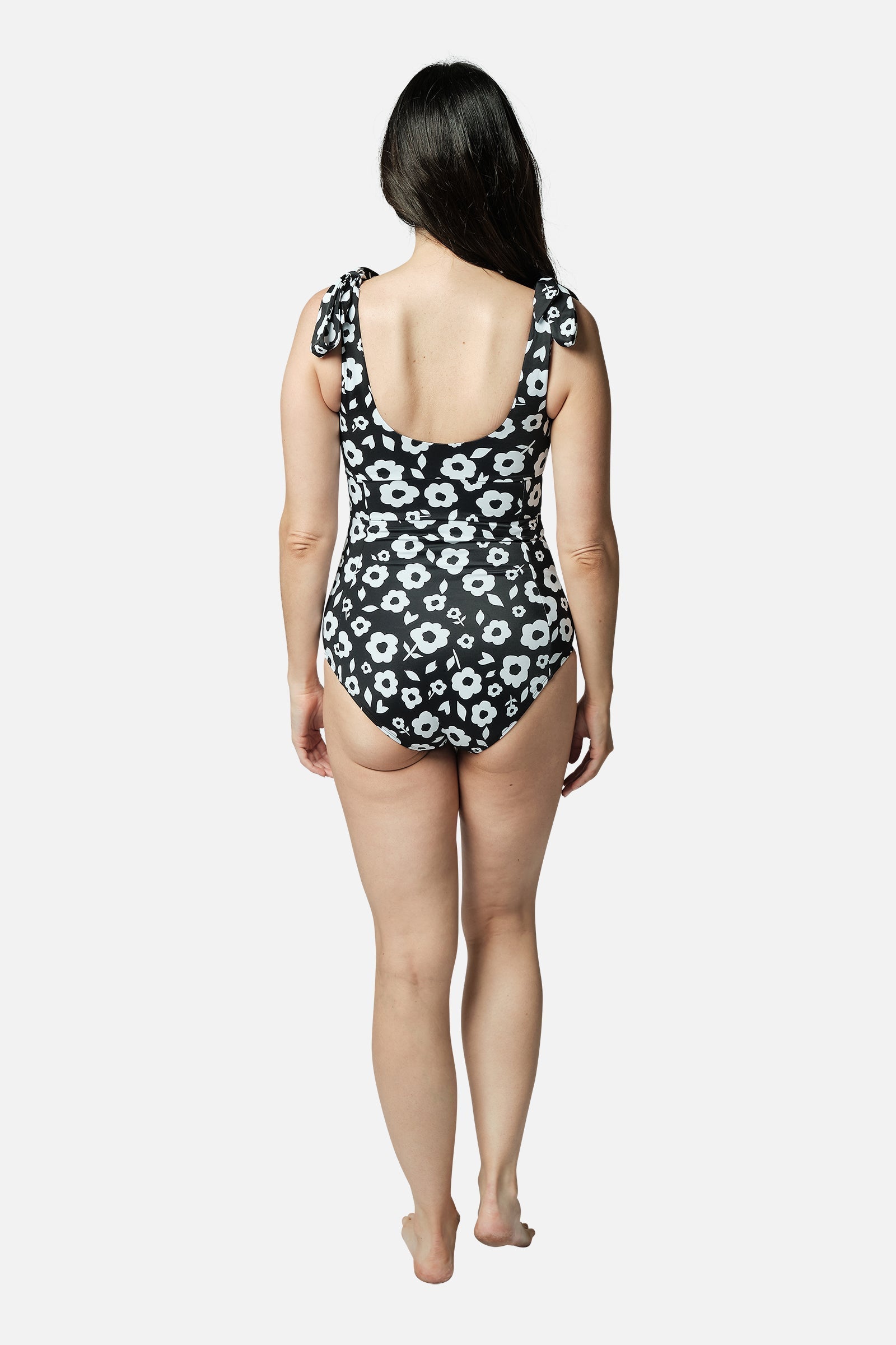 Classic Square Neck DAISY SILHOUETTE BLACK - XYRIS